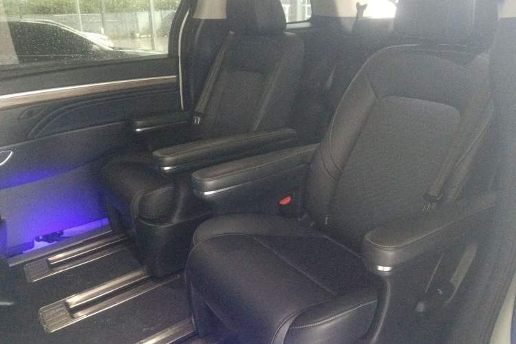 Used GAC Trumpchi M8 2023 Lingxiu Series 390T Luxury Edition Left Rear Seat