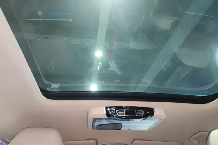 Used Mercedes-Benz V-Class 2016 V 260 Prestige Edition