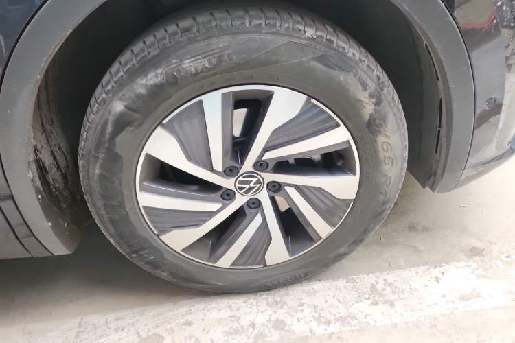 Used Volkswagen Tiguan L New Energy 2021 430 PHEV Plug-in Hybrid Flagship Edition Right Front Wheel Hub