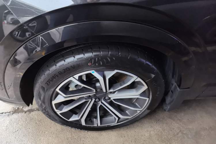 Used Lynk & Co 09 EM-P 2025 2.0TD EM-P Four-Wheel Drive Max Five Seats
