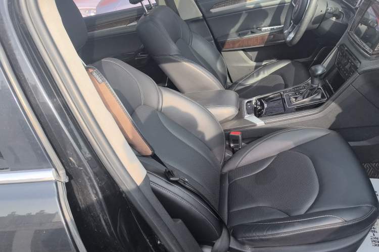 Used Zotye Domy X7 2017 1.8T DCT Luxury Model