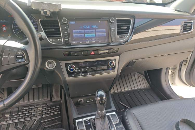 Used Hyundai Mistra 2014 1.8L Automatic Deluxe DLX Model
