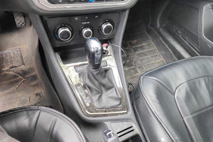 Used Volkswagen Lavida 2017 1.6L Automatic Fashion Edition