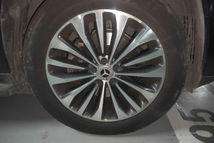 Used BAIC Off-Road BJ90 2021 3.0T Zhenrong Edition Right Front Wheel Hub