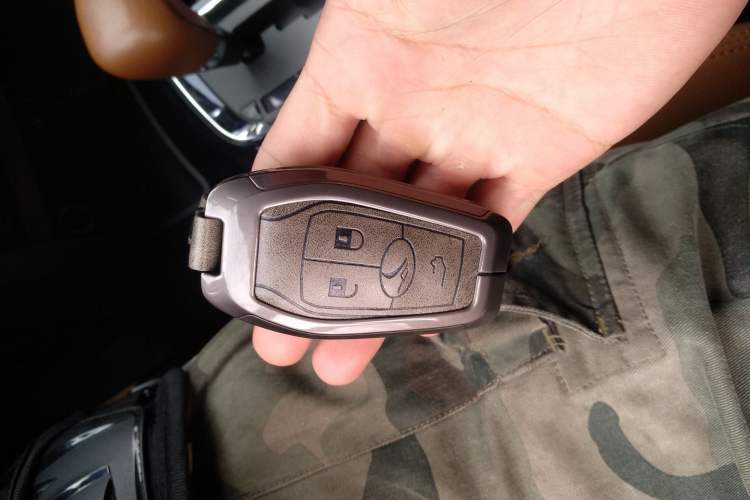 Used Soueast DX7 2015 1.5T Automatic Prestige Model