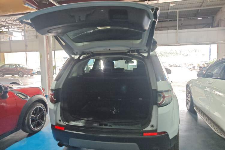 Used Land Rover Discovery Sport 2015 2.0T SE
