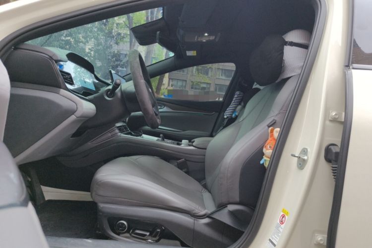 Used BYD Seal 2023 DM-i 1.5L 121km Prestige Model Left Front Seat