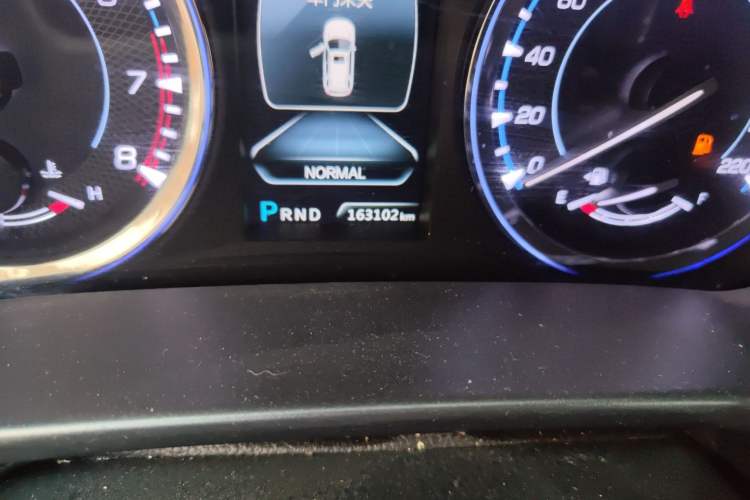 Used CHANGAN CS95 2017 2.0T Four-Wheel Drive SmartDrive Edition Odometer Close Up