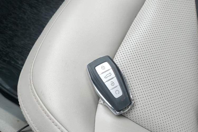 Used Geely Auto Jiajie 2019 1.5TD MHEV DCT Yaoxiang Edition Interior 1