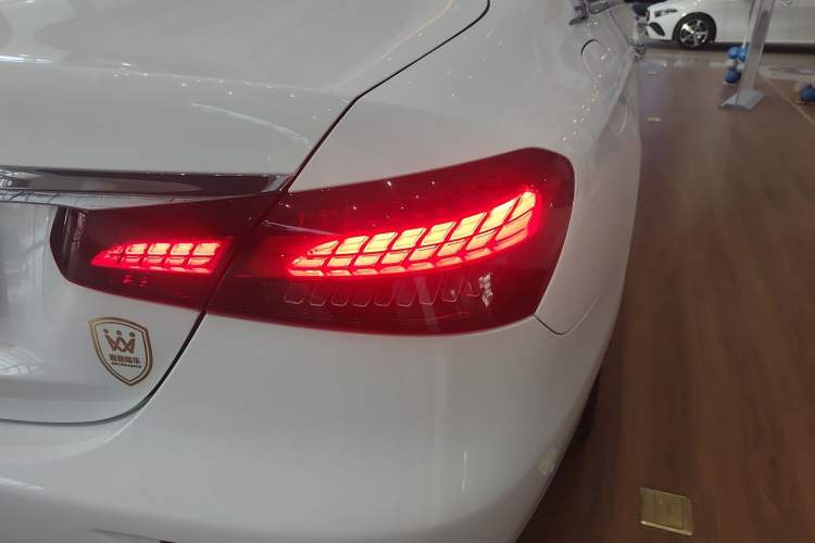 Used Mercedes-Benz E-Class 2023 Updated E 300 L Luxury Edition