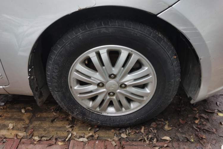 Used Kia K2 2012 Sedan 1.4L Automatic GLS Commemorative Edition
