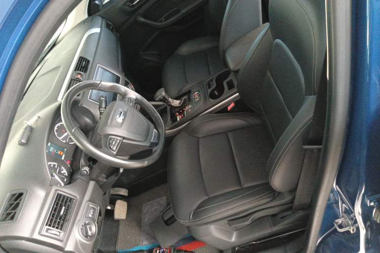 Used Qoros 5 2018 Revised Version 1.6T Automatic Leading Edition