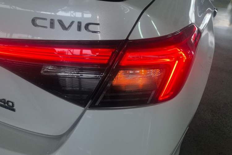 Used Honda Civic 2022 240TURBO CVT Dynamic Edition Right Rear Taillight
