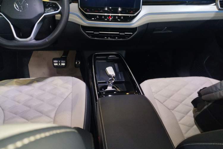 Used Volkswagen ID.6 CROZZ 2022 Long-Range PRO Edition
