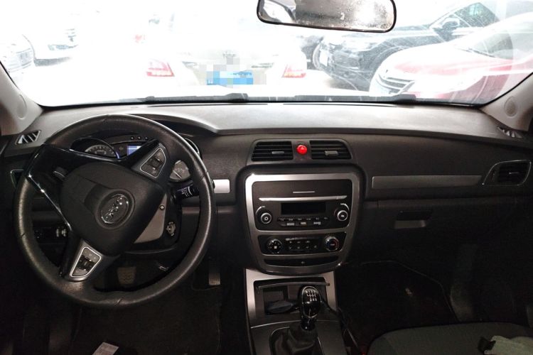 Used JAC Group T6 2020 2.0T Diesel Two-Wheel-Drive Elite Version Long Wheelbase China VI Emission Standard HFC4DB2-2E