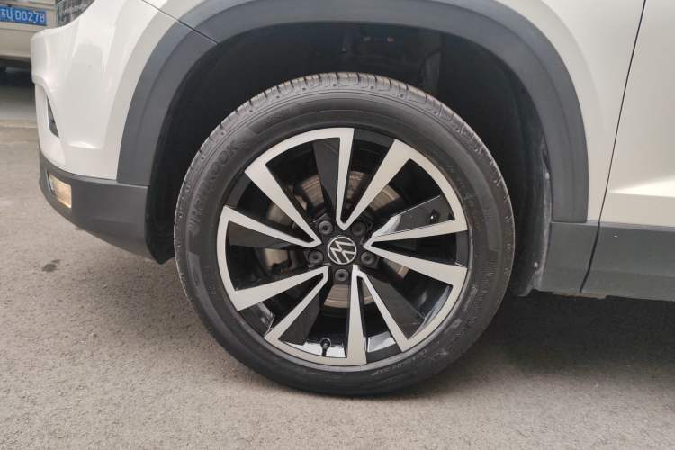 Used Volkswagen Tharu 2022 280TSI Two-Wheel-Drive Luxury Edition