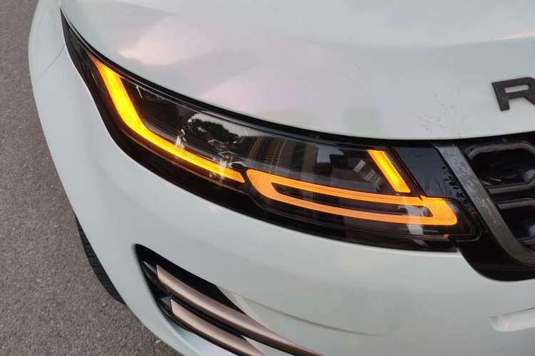 Used Land Rover Range Evoque 2020 249 PS R-DYNAMIC SE Sport Technology Edition
