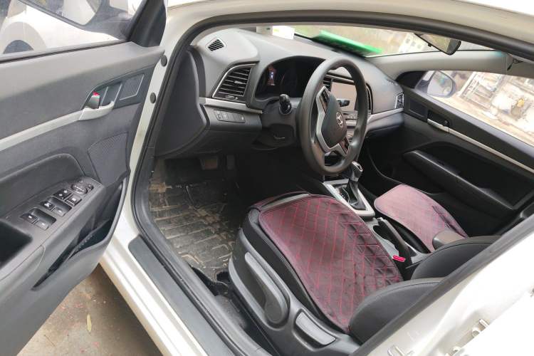 Used Hyundai Elantra (6th Generation / Lingdong) 2016 1.6L Automatic ZhiXuan – Elite Version
