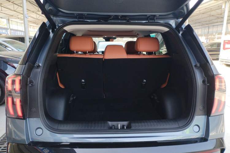 Used AION V 2024 Aion Tyrannosaurus 650 LiDAR Edition
