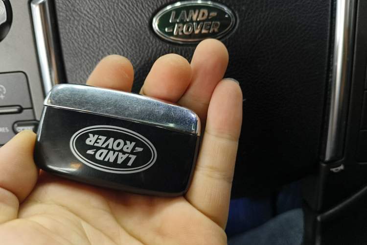 Used Land Rover Discovery 2015 3.0 SDV6 HSE Diesel Version