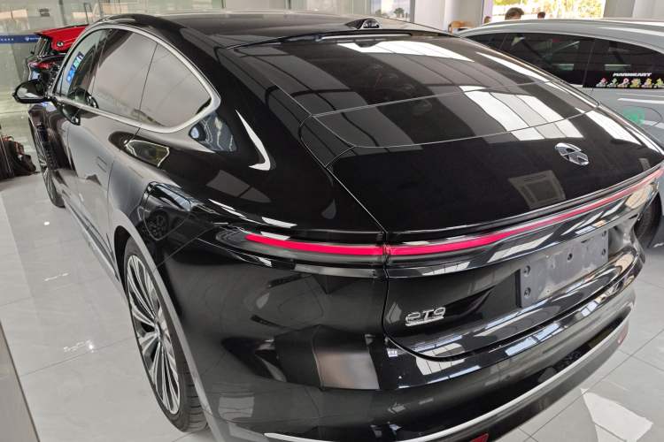 Used Nio ET9 2025 100kWh Signature Edition
