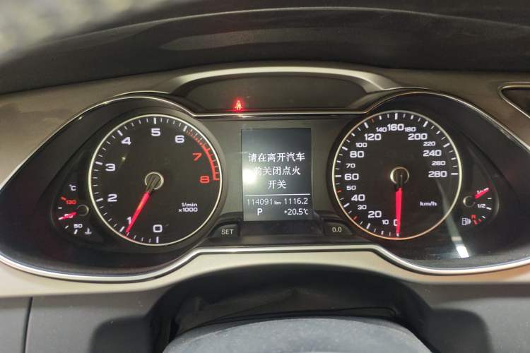 Used Audi A4L 2016 35 TFSI Collector's Edition Automatic Standard Model Instrument Cluster