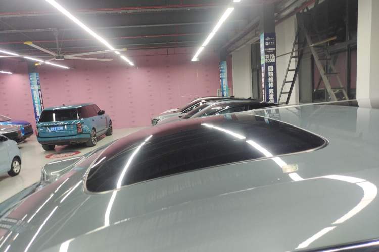 Used Zeekr 009 2024 Six-Seat Executive Version 4WD 108 kWh Roof