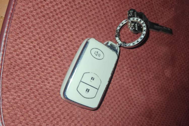 Used Toyota Camry 2010 240G NAVI Luxury Navigation Edition
