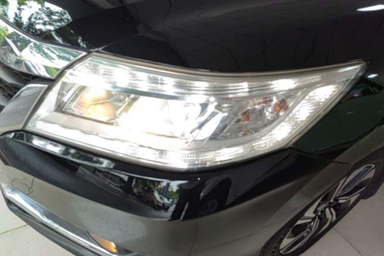 Used Honda Crider 2016 1.8L CVT Luxury Edition
