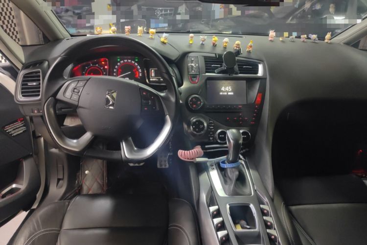 Used DS 5 2014 1.6T Luxury Edition THP160
