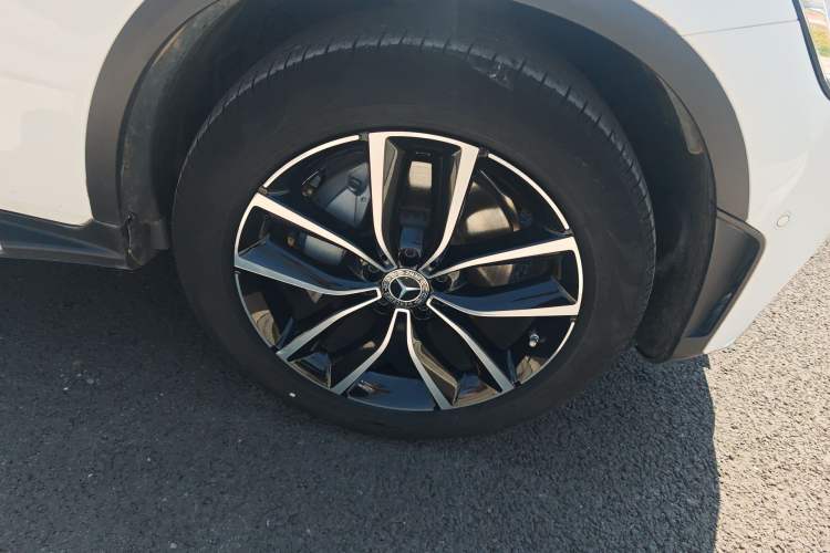 Used Mercedes-Benz GLC 2021 GLC 300 L 4MATIC Dynamic Model