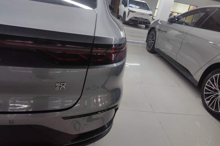 Used BYD Han 2024 DM-i Glory Edition 121KM Prestige Model