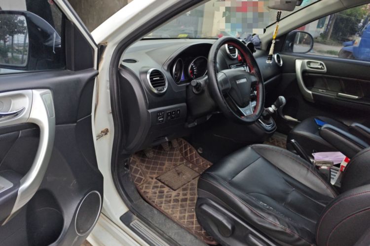 Used Haval H6 2016 Upgraded Model 1.5T Manual Two-Wheel Drive Urban Version Driver Seat