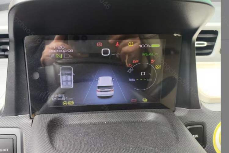 Used Wuling Hongguang MINIEV 2021 Macaron Fashion Model Lithium Iron Phosphate Instrument Cluster