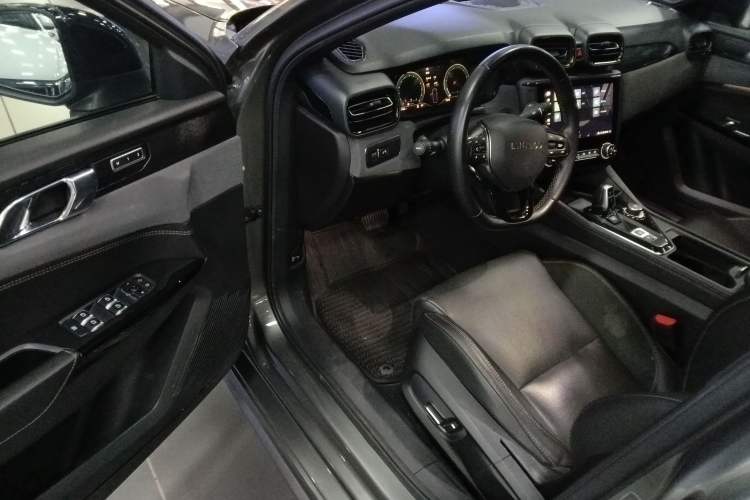 Used Lynk & Co 03 2021 1.5TD DCT Jing Champion Edition
