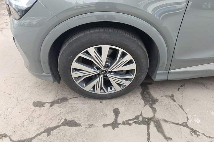 Used Audi Q4 e-tron 2023 40 e-tron Adventure Edition