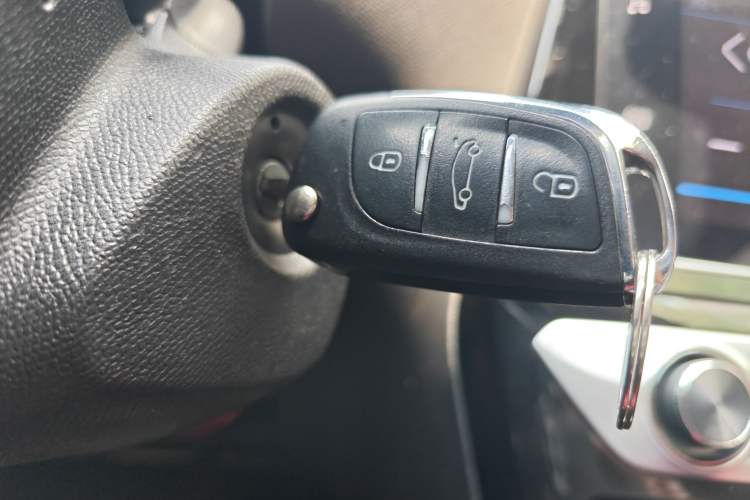 Used Peugeot 308 2019 1.6L Automatic Luxury Version China V Standard