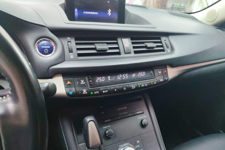 Used Lexus CT 2014 CT200h Comfort Edition Monochrome