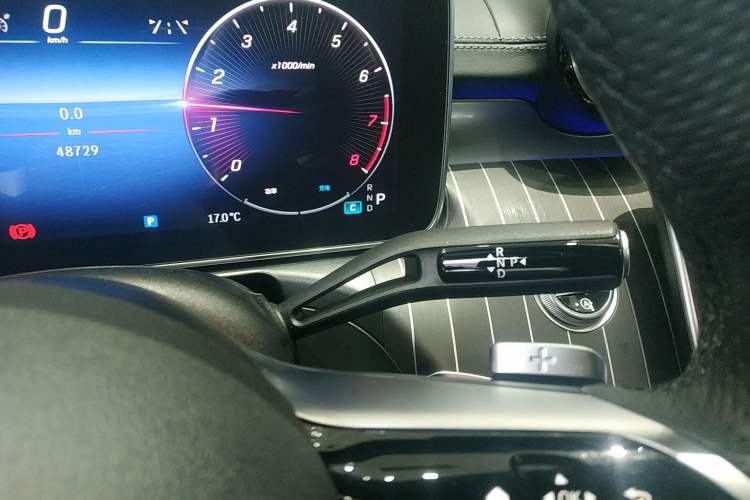 Used Mercedes-Benz C-Class 2023 C 260 L Sport Edition Gear Lever