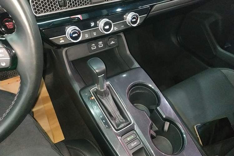 Used Honda Integra 2023 240TURBO CVT Luxury Edition Gear Lever