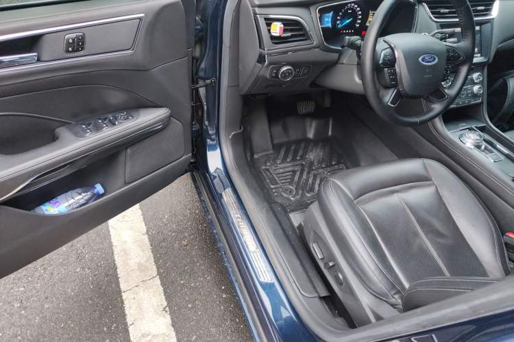 Used Ford Taurus 2015 EcoBoost 245 Fashion Edition