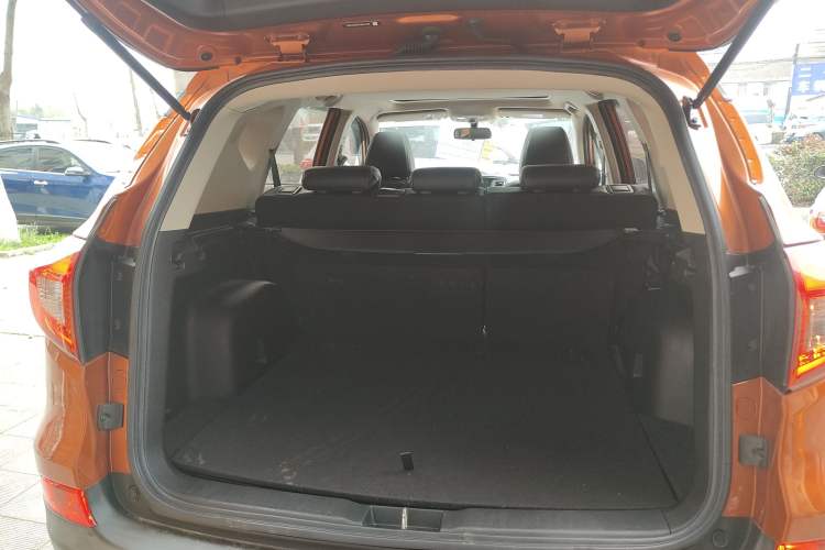 Used BYD Song 2018 1.5TID Automatic Smart Connect Prestige Model