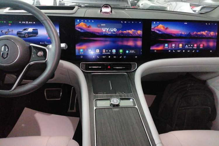 Used Hima AITO M9 2024 Range-Extended Max Edition 42 kWh 6-Seater Version Audio And AC Panel