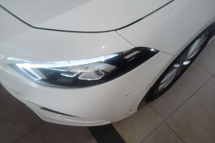 Used Mercedes-Benz A-Class 2020 Restyled A 200 L Sport Sedan Fashion Version Left Front Headlight