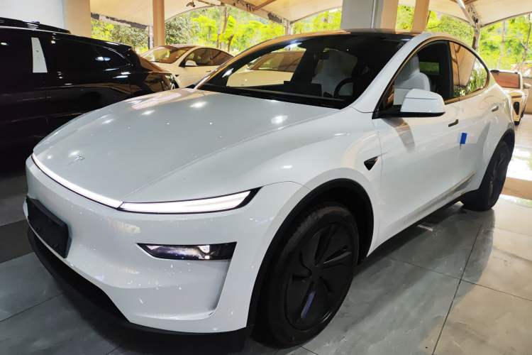 Used Tesla Model Y 2026 Facelifted Long-Range Rear-Drive Model
