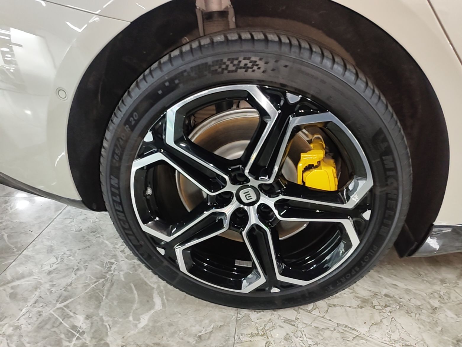 Xiaomi Auto SU7 2024 Four-Wheel Drive Ultra-Long Range Advanced Intelligent Driving Max Edition — снимка 11