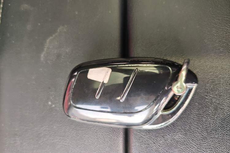 Used Roewe RX5 MAX 2019 300TGI Automatic Smart Cabin Flagship Edition