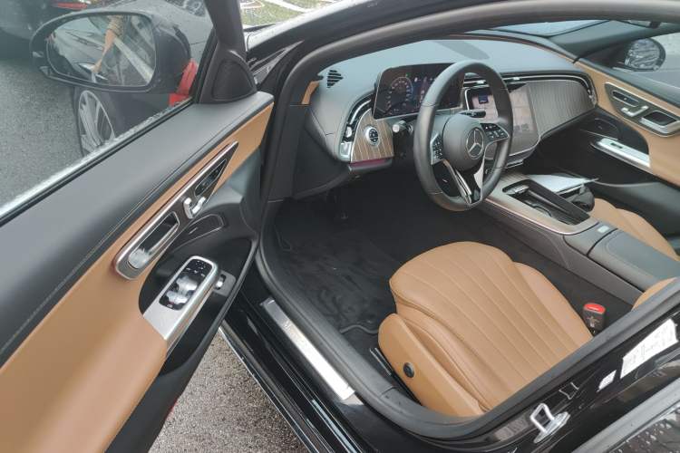 Used Mercedes-Benz E-Class 2024 E 300 L Stylish Model Driver Seat