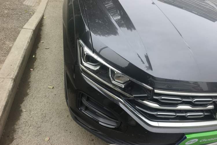 Used Volkswagen Tayron 2019 Teramont Edition 280TSI Two-Wheel Drive Luxury Model China VI Standard Right Front Headlight