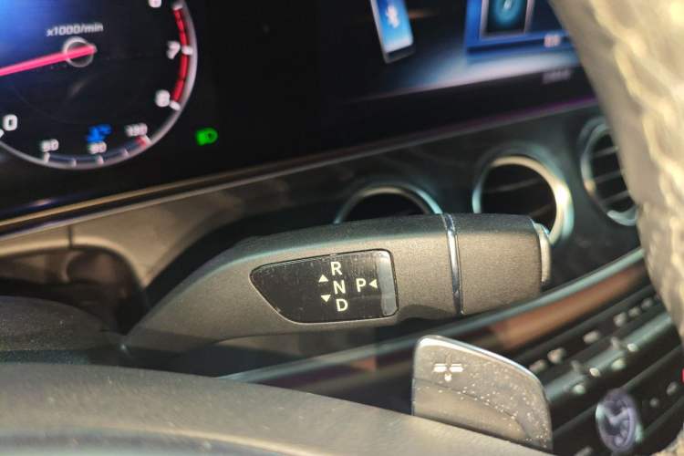 Used Mercedes-Benz E-Class 2016 E 200 L Sport Edition